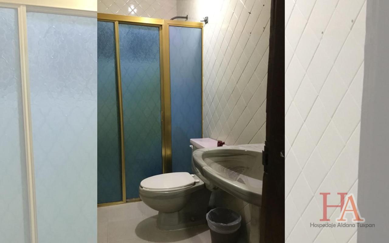 Hospedaje Aldana - Habitacion L E R D O En Zona Centro Tuxpan  Eksteriør billede